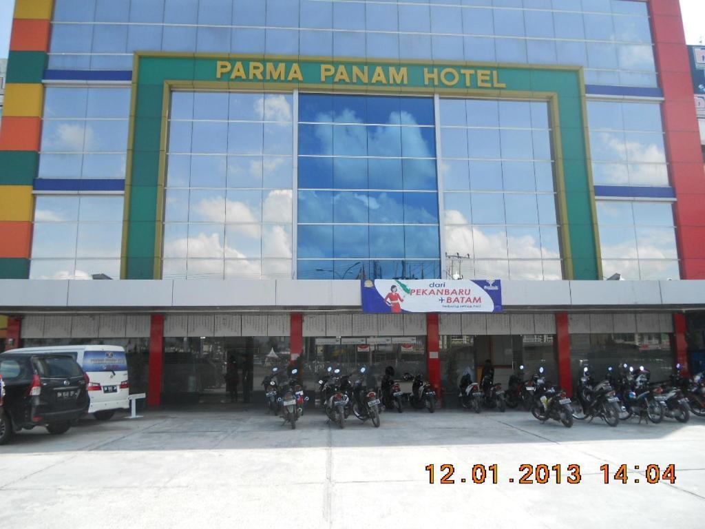 Parma Panam Hotel Pekanbaru Exterior foto